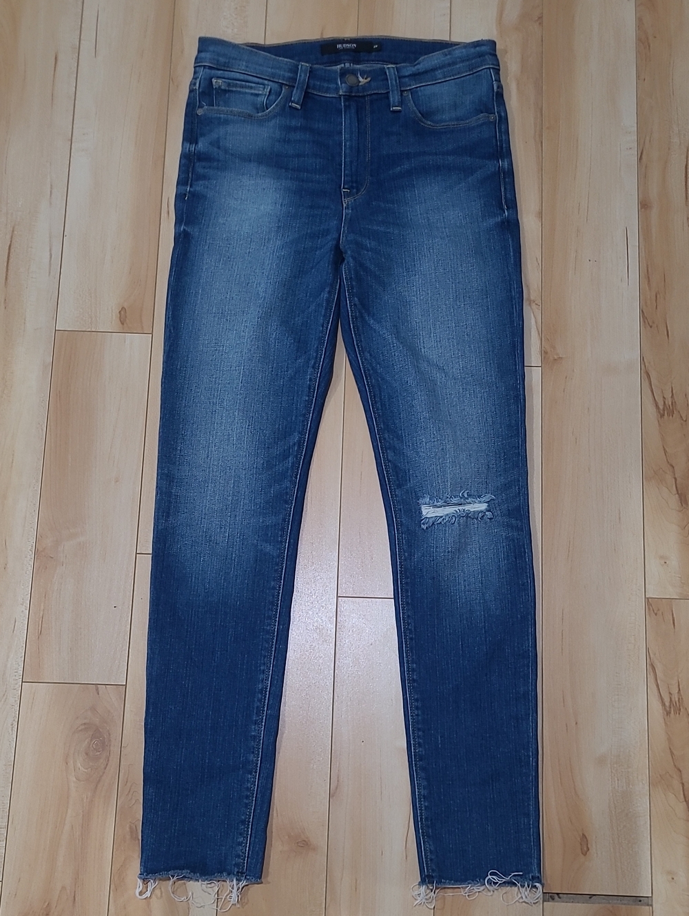 Hudson Jeans Women's Size 28 Nico Super Skinny Distressed Blue Jeans